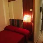 Bed & Breakfast Terminal House