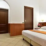 Terminal House 2*