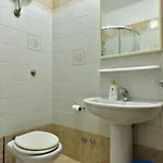 Bed and Breakfast Terminal House 2*