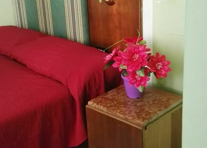 Terminal House Bed & Breakfast 2*